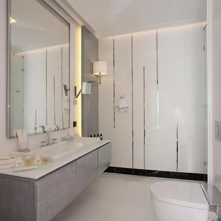 Apartment Royal Suites