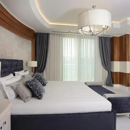 Royal Suites * Nea Moudania